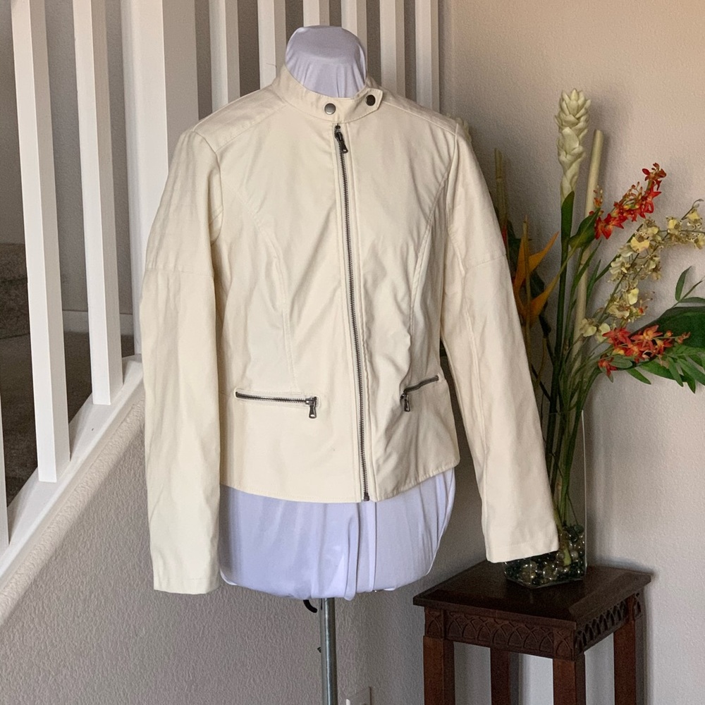 Miss LiLi NWOT Faux leather Jacket off white